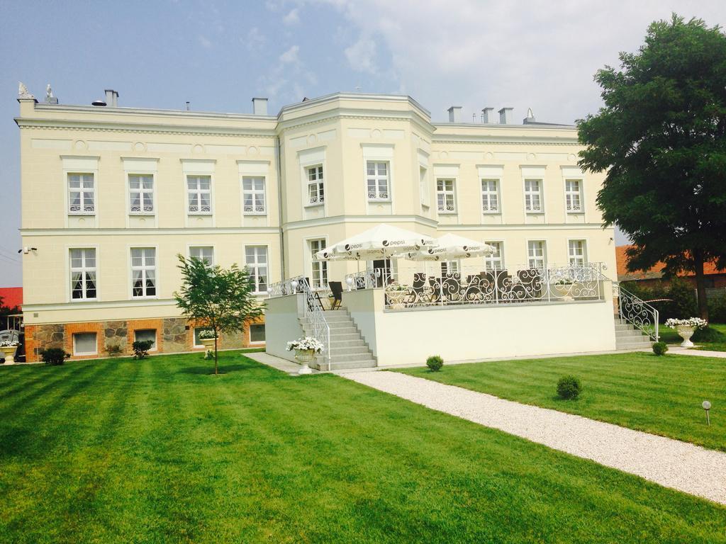 Hotel Spa Akacjowy Dwor Stargard Szczeciński Dış mekan fotoğraf