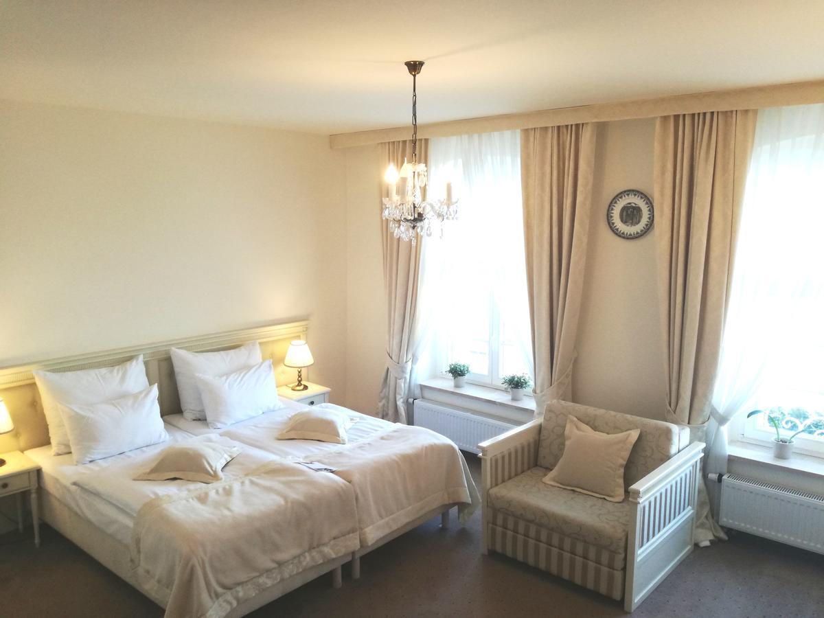 Hotel Spa Akacjowy Dwor Stargard Szczeciński Dış mekan fotoğraf