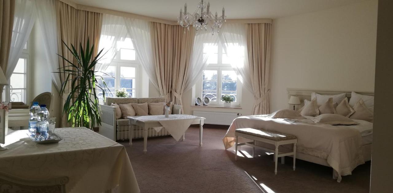 Hotel Spa Akacjowy Dwor Stargard Szczeciński Dış mekan fotoğraf